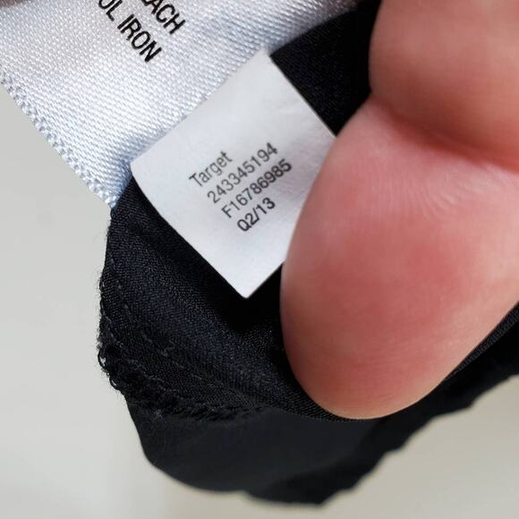 Merona Blouse Shirt Womens 2 Black Keyhole Back Short Sleeve 100% Polyester Top - Picture 9 of 11